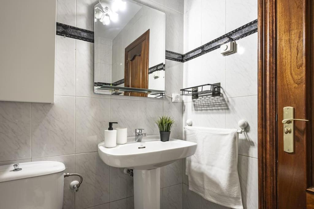 Apartamento La Plazuela Gijón Exterior foto